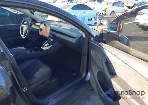 2026 Tesla Model Y Long Range Dual Motor All-Wheel Drive/Long Range Launch Series from USA, damaged, VIN 7SAYGDEE0TA388086